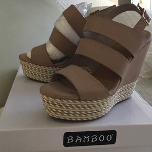 Platform Brand New , box, tan color Sandles